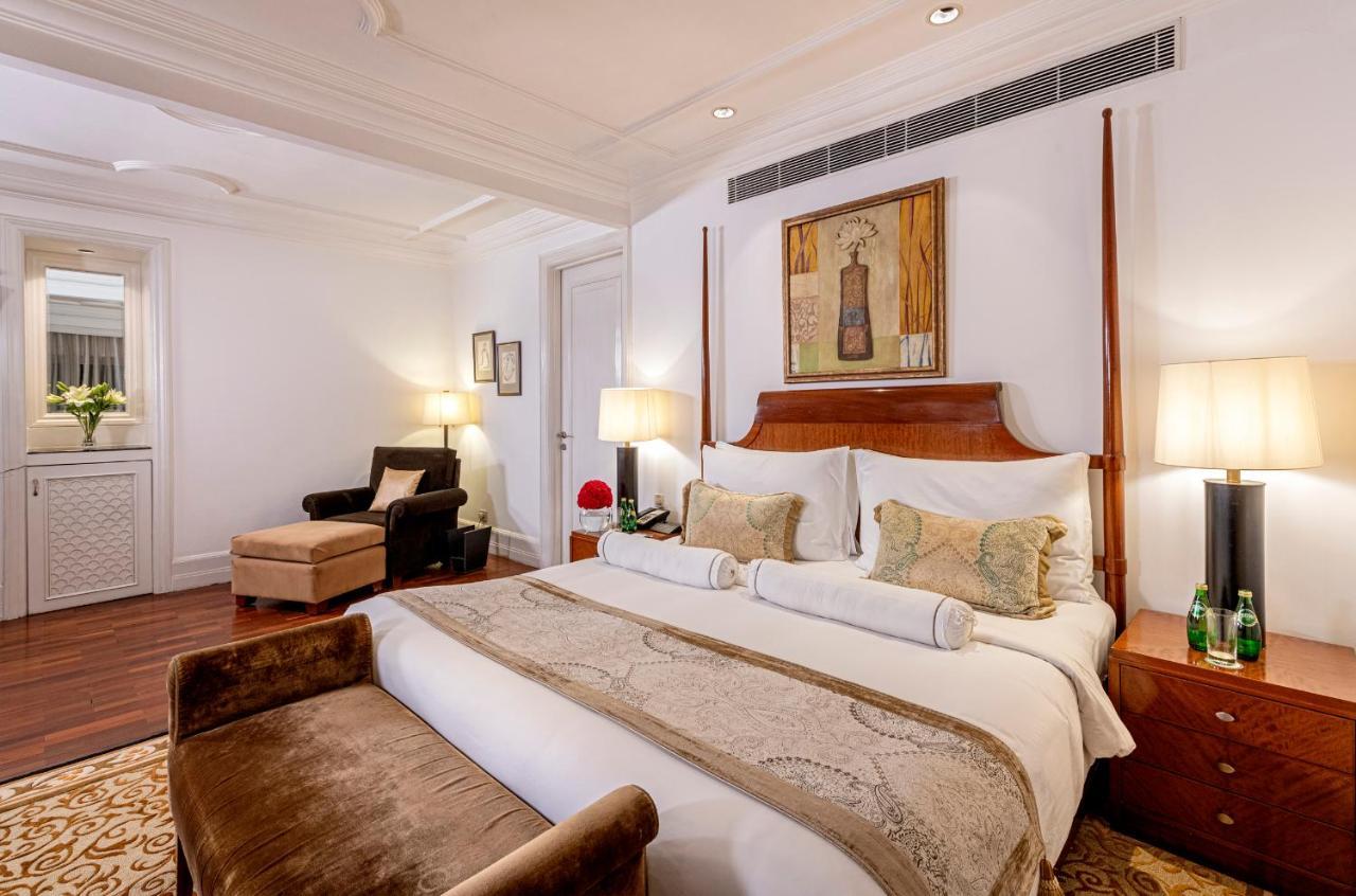 The Claridges New Delhi Hotel Екстериор снимка A suite at the Imperial Hotel