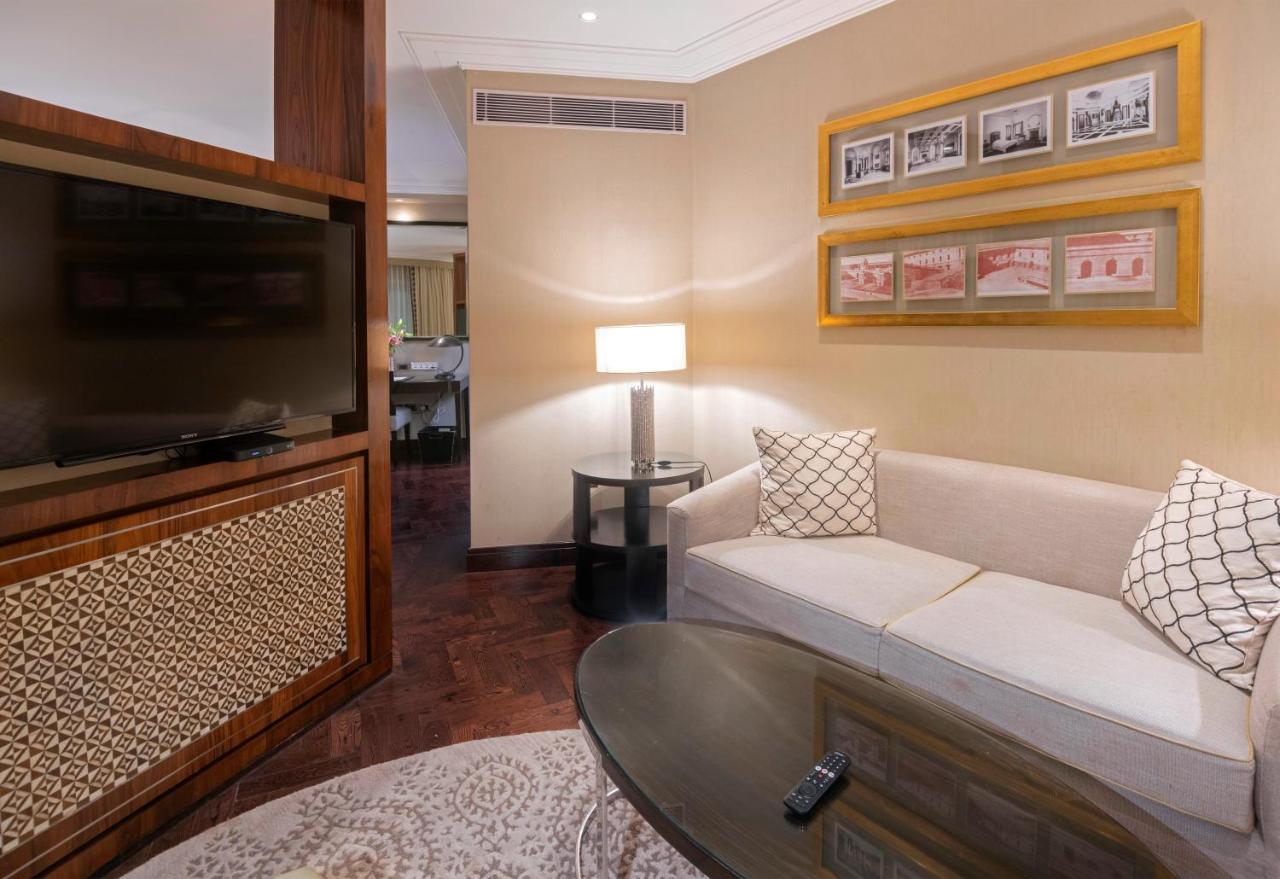 The Claridges New Delhi Hotel Екстериор снимка Living room