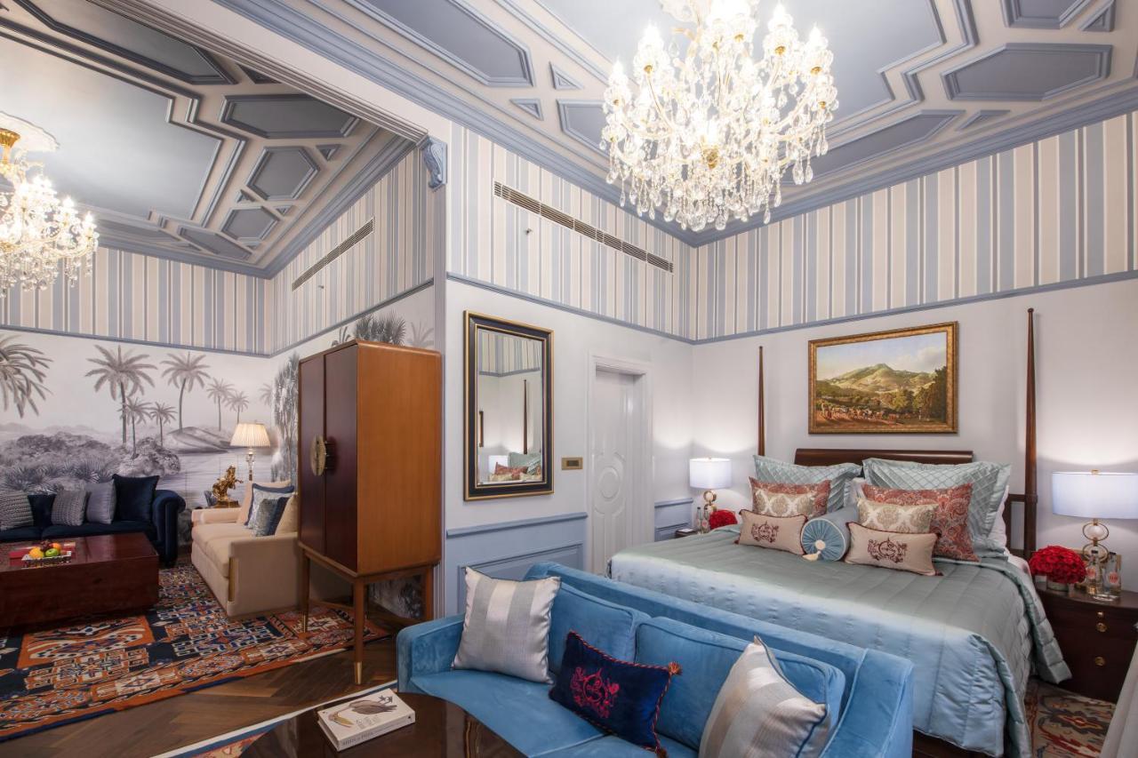 The Claridges New Delhi Hotel Екстериор снимка A suite at the hotel